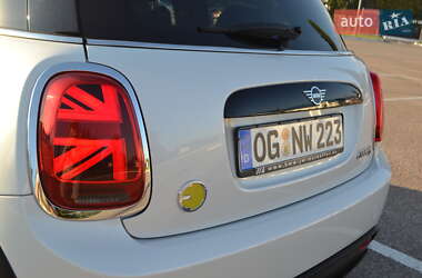 Хэтчбек MINI Cooper 2023 в 