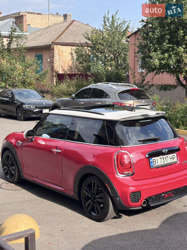 Хетчбек MINI Cooper 2017 в Полтаві