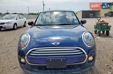 Хетчбек MINI Cooper 2015 в 