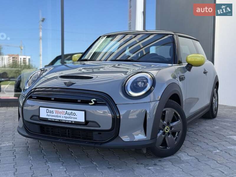 Хэтчбек MINI Cooper 2022 в Хмельницком