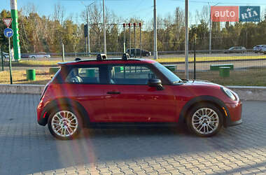 Хэтчбек MINI Cooper 2025 в 