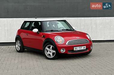 Хетчбек MINI Cooper 2008 в 