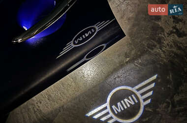 Хетчбек MINI Cooper 2020 в 