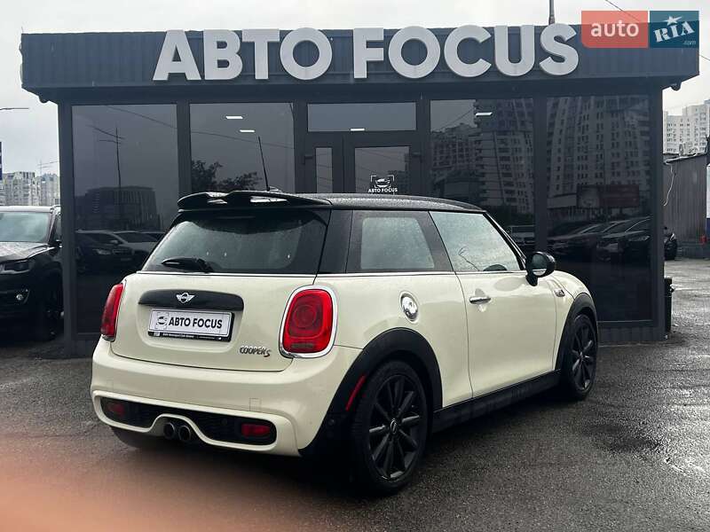 Хэтчбек MINI Cooper 2014 в Киеве