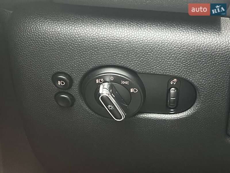 Хэтчбек MINI Cooper 2014 в Киеве