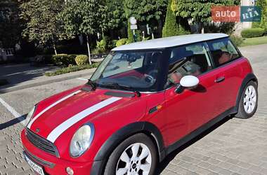 Хетчбек MINI Cooper 2005 в 