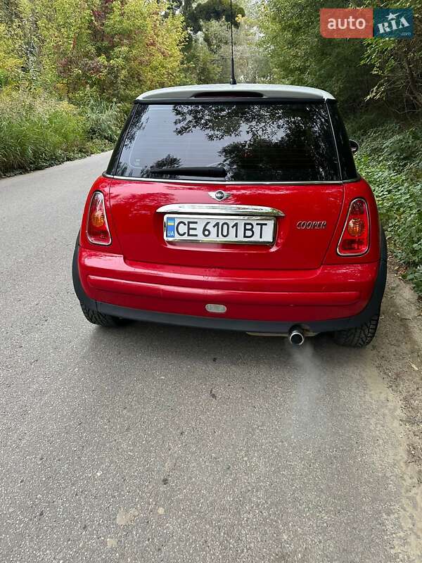 Хетчбек MINI Cooper 2001 в Чернівцях