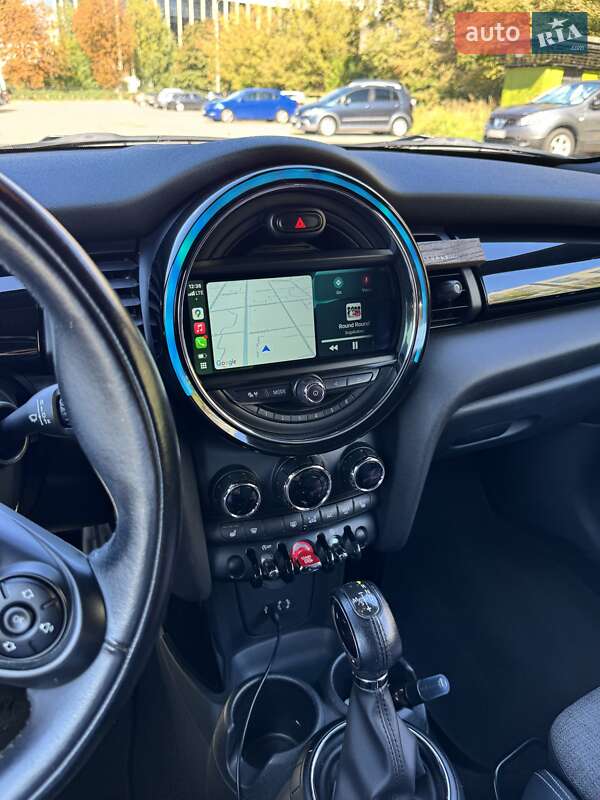 Хэтчбек MINI Cooper 2014 в Киеве