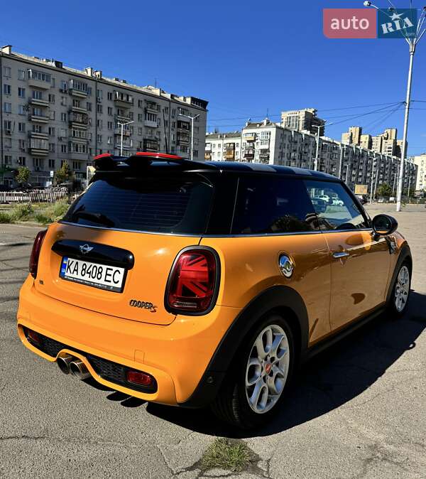 Хэтчбек MINI Cooper 2014 в Киеве