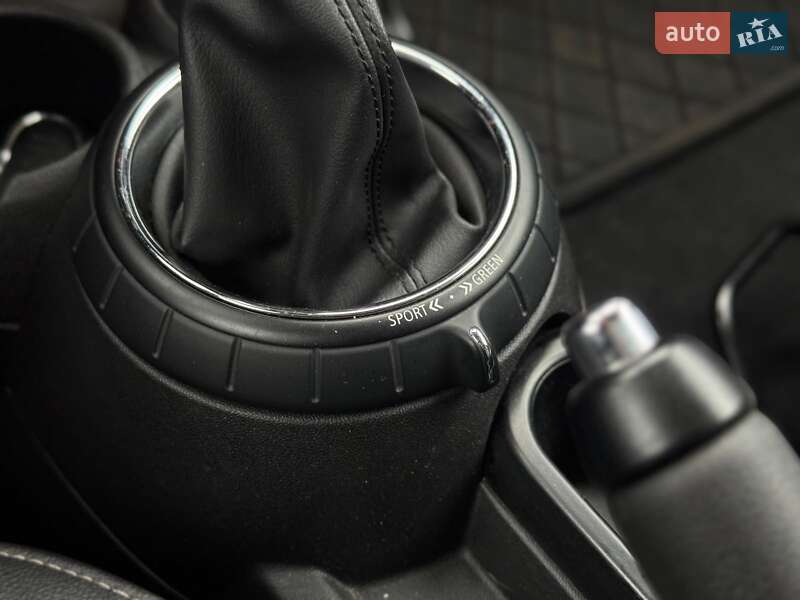 Хэтчбек MINI Cooper 2014 в Киеве