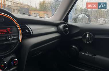 Хэтчбек MINI Cooper 2014 в 