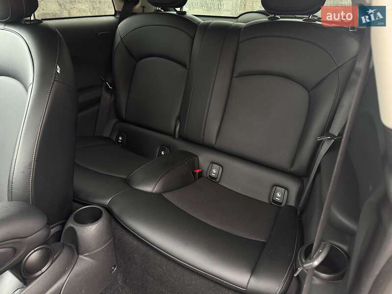 Хэтчбек MINI Cooper 2014 в Киеве