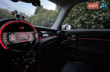 Хетчбек MINI Cooper 2022 в 