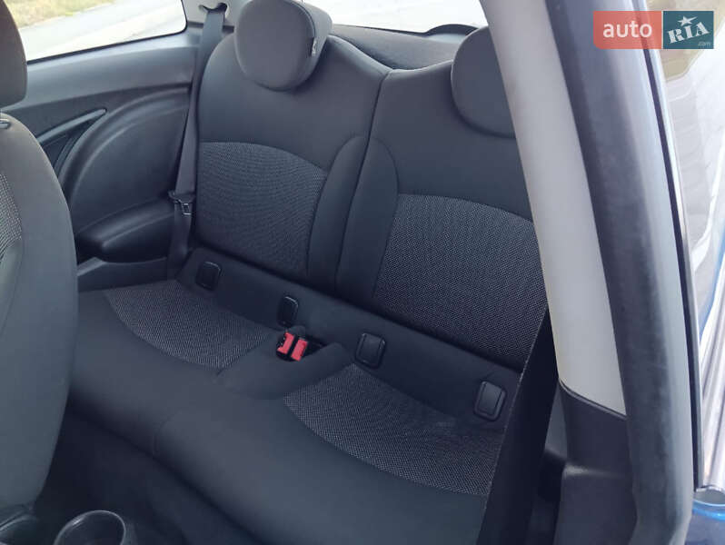Хэтчбек MINI Cooper 2008 в Полтаве фото 12 Хэтчбек MINI Cooper 2008 в Полтаве