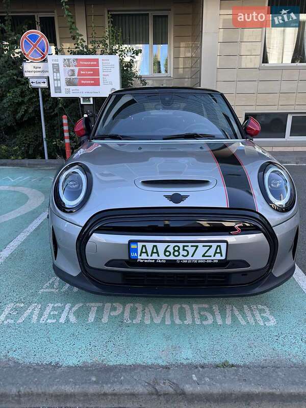Хетчбек MINI Cooper 2023 в Києві фото 3 Хетчбек MINI Cooper 2023 в Києві
