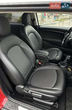 Хэтчбек MINI Cooper 2015 в 