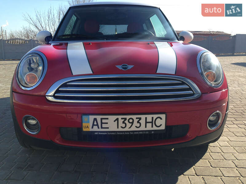 Хэтчбек MINI Cooper 2008 в Кривом Роге