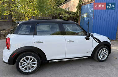 Хэтчбек MINI Cooper 2016 в 