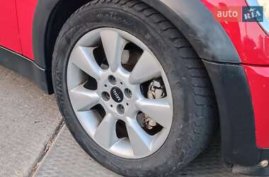Хэтчбек MINI Cooper 2006 в 