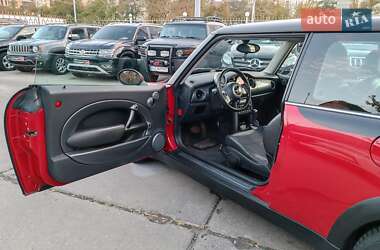 Хэтчбек MINI Cooper 2006 в 