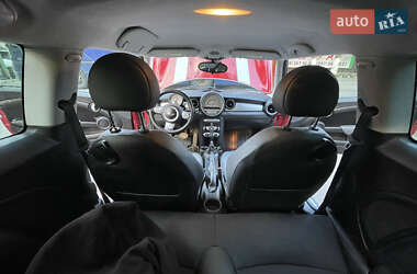Хетчбек MINI Cooper 2010 в 