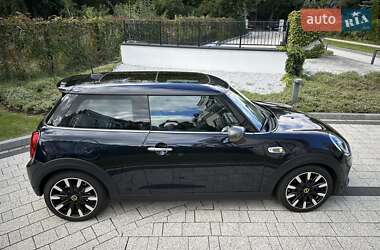 Хетчбек MINI Cooper 2020 в 