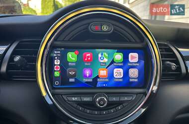 Хетчбек MINI Cooper 2020 в 