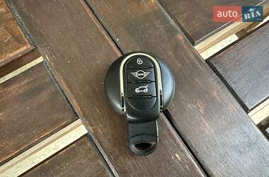 Хетчбек MINI Cooper 2020 в 