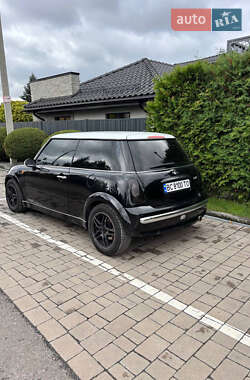 Хетчбек MINI Cooper 2002 в 