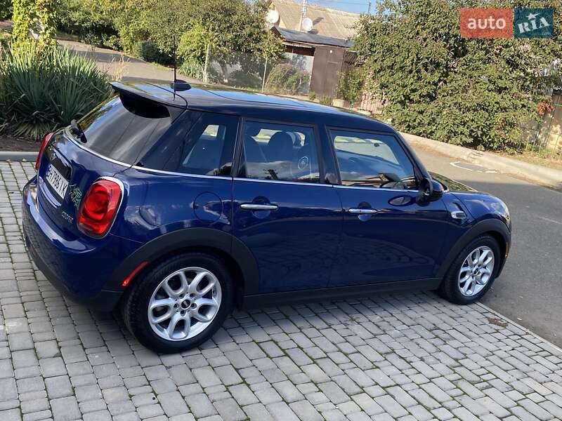 Хэтчбек MINI Cooper 2017 в Одессе