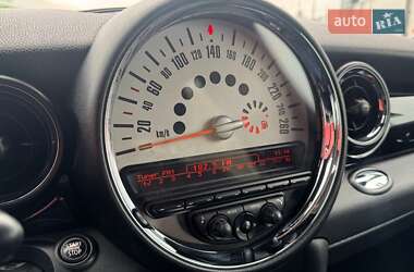 Хетчбек MINI Cooper 2011 в 