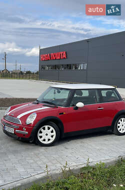 Хетчбек MINI Cooper 2002 в 