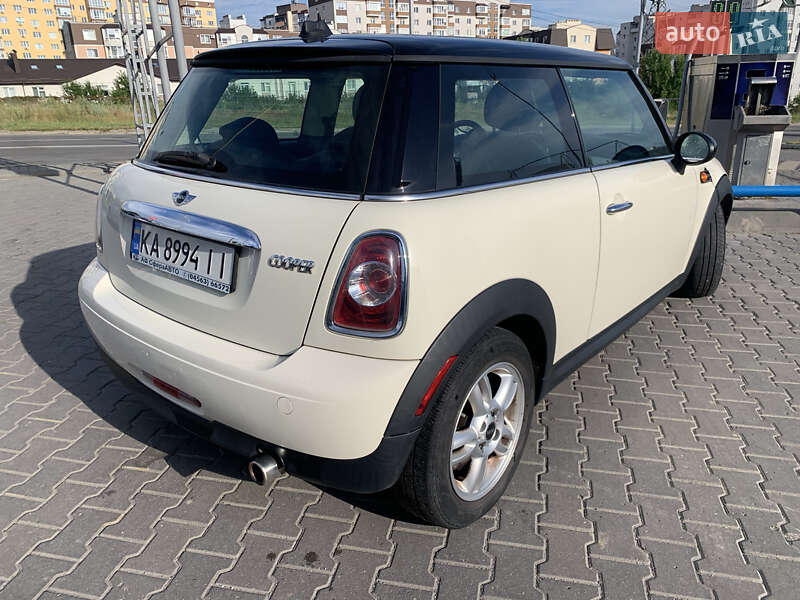 Хетчбек MINI Cooper 2012 в Києві фото 5 Хетчбек MINI Cooper 2012 в Києві