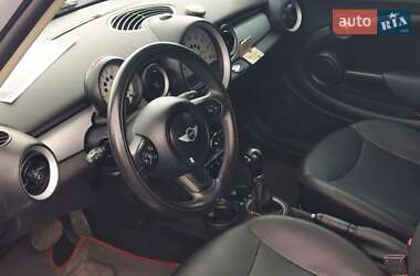 Хэтчбек MINI Cooper 2013 в 