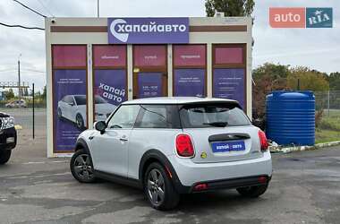Хэтчбек MINI Cooper 2021 в 