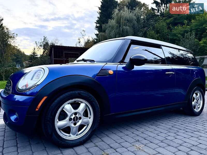 Хэтчбек MINI Cooper 2008 в Солотвине