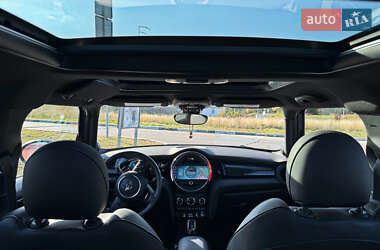 Хэтчбек MINI Cooper 2020 в 