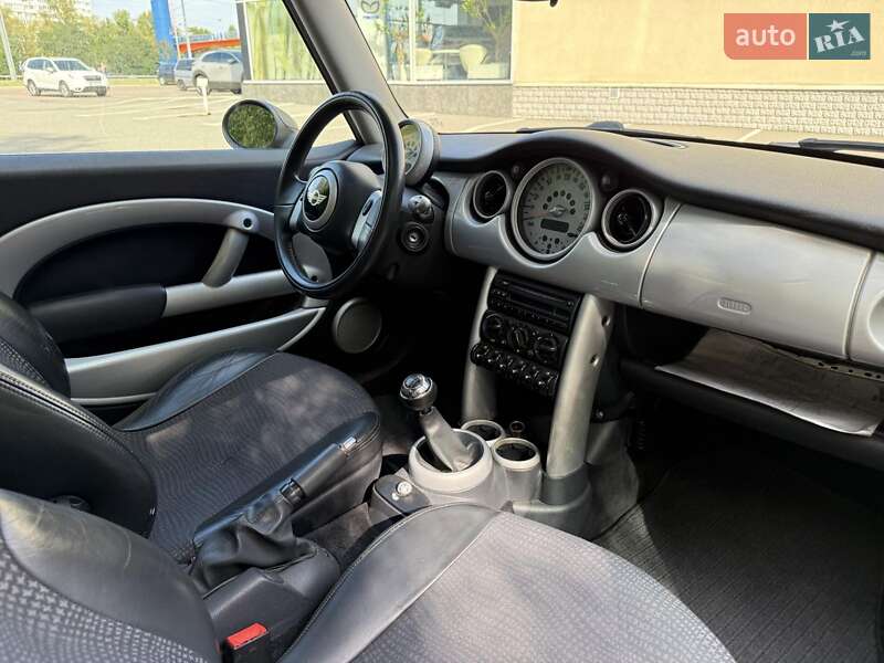 Хетчбек MINI Cooper 2002 в Броварах