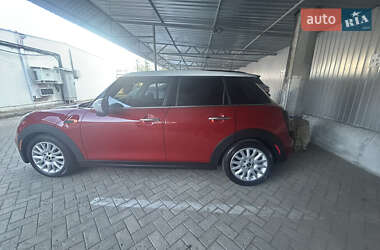 Хэтчбек MINI Cooper 2016 в 