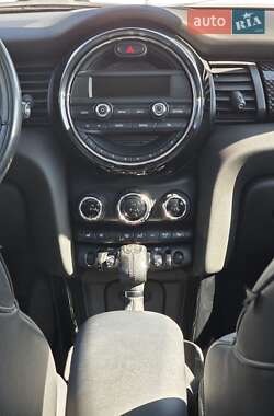 Хэтчбек MINI Cooper 2014 в 