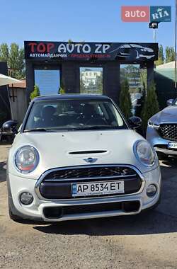 Хэтчбек MINI Cooper 2014 в 