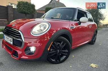 Хэтчбек MINI Cooper 2017 в Полтаве
