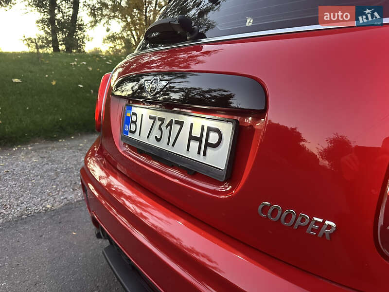 Хэтчбек MINI Cooper 2017 в Полтаве
