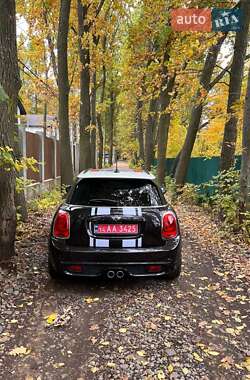 Хэтчбек MINI Cooper 2015 в 