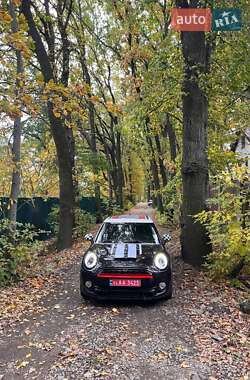Хэтчбек MINI Cooper 2015 в 