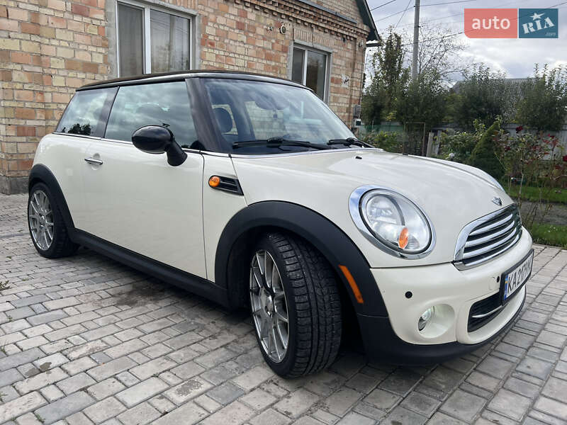 Хетчбек MINI Cooper 2012 в Боярці