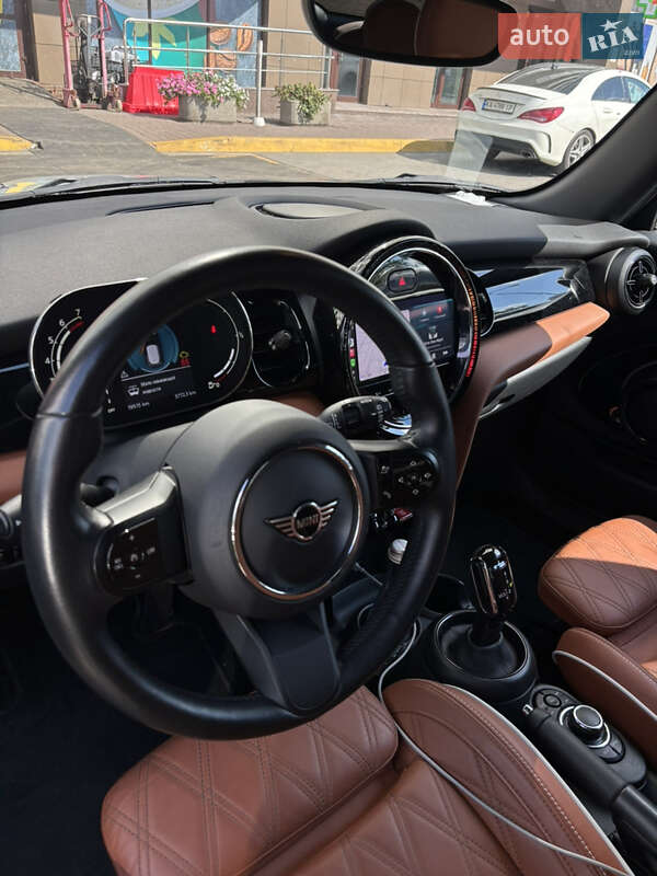 Хетчбек MINI Cooper 2021 в Києві