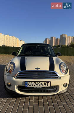 Хэтчбек MINI Cooper 2011 в Киеве