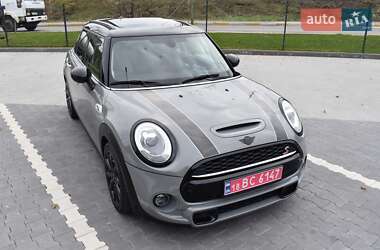 Хетчбек MINI Cooper 2018 в 