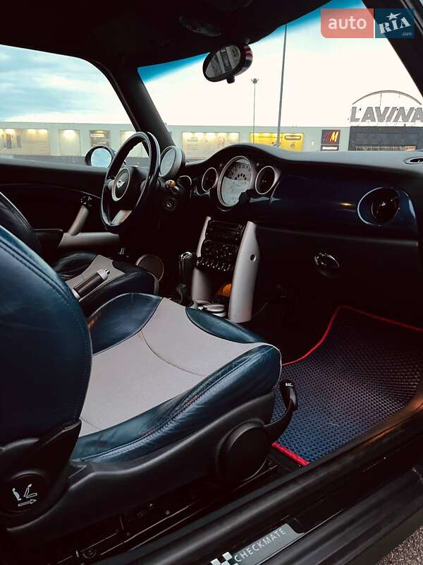 Хетчбек MINI Cooper 2006 в Києві